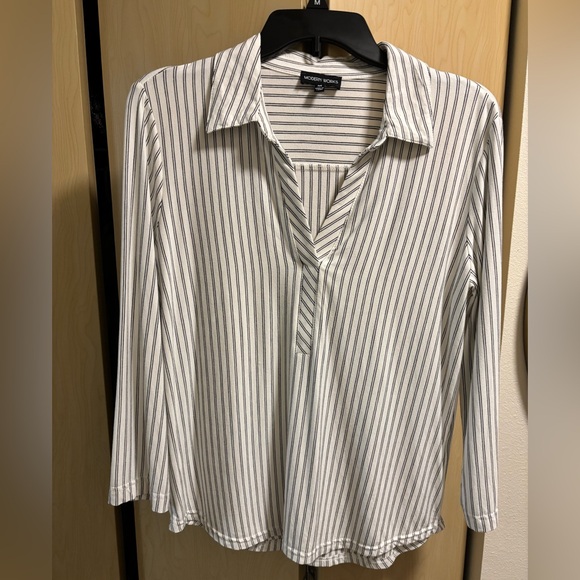 Striped Blouse - Black and White - Picture 1 of 5